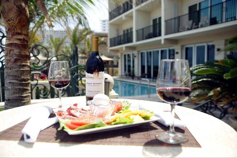 The Sea Lord Hotel & Suites (Adults Only) Lauderdale-by-the-Sea Exteriér fotografie